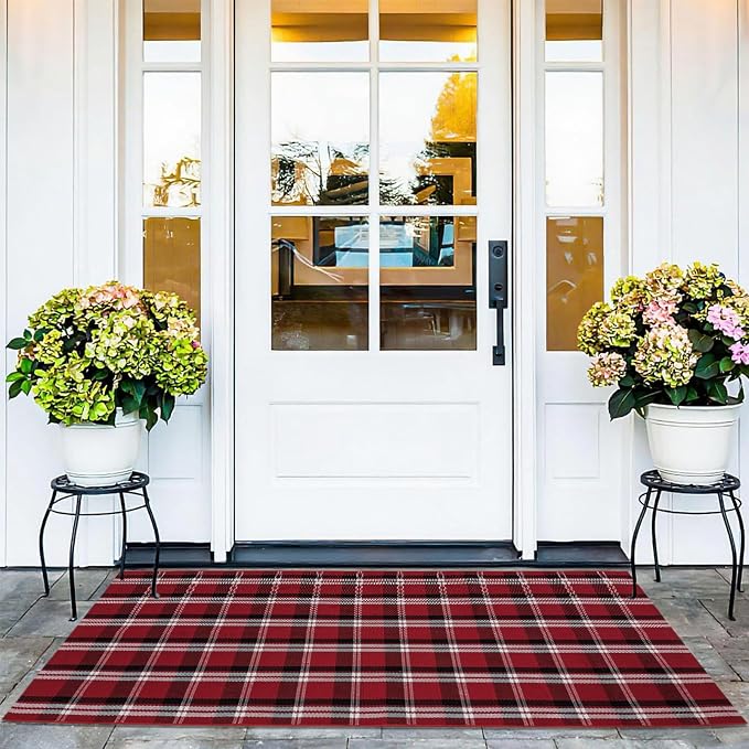 USTIDE Buffalo Plaid Rug Red & White Check Indoor/Outdoor Area Rug 2'x4.3' Christmas Layering Doormat for Hello/Welcome Hand Woven Cotton Rug for Front Door Porch Kitchen/Laundry Room