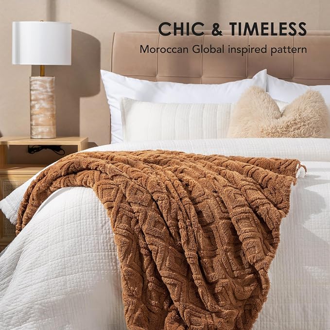 EverGrace Jacquard Reversible Sherpa Throw Blanket, 50" x 60", Burnt Orange | Jacquard Sherpa Throw Blanket, Super Soft, Cozy Plush Blanket, Reversible Thick Warm Throw for Bed, Sofa, Living Room
