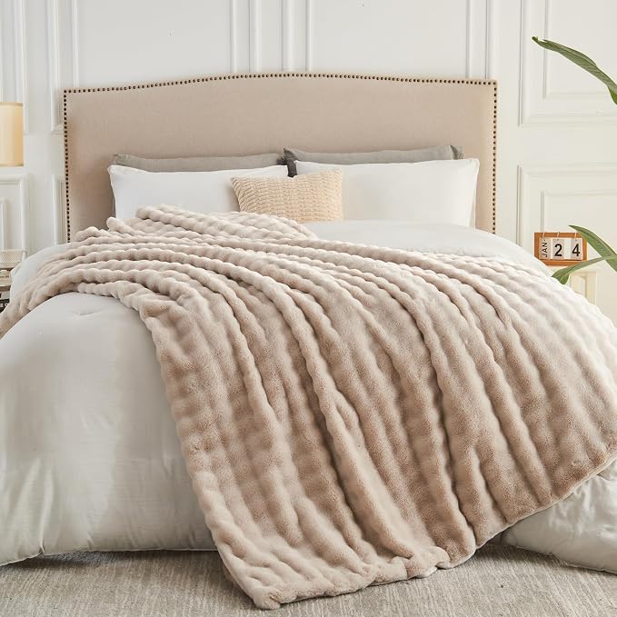 NEWCOSPLAY Faux Fur Fluffy Bubble Twin Blanket for Couch, Linen, 60"x80" | Soft Thick Warm Bubble Blanket for Couch Sofa Bed 550GSM, Plush Cozy Luxury Decorative Throw, Gift for Women Men