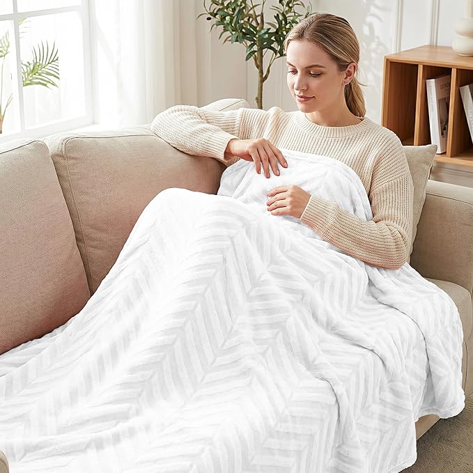 Whale Flotilla Flannel Fleece Throw Blanket for Couch, White | Lightweight Breathable Soft Sofa Throws, Plush Fluffy Chevron Design Decorative Blankets for All Season, 50x60 Inch