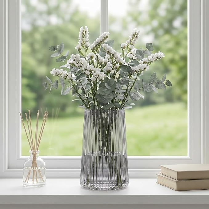 Black Glass Vase for Flower, Flower Vase for Bouquet, Modern Glass Vases, Ribbed Vases for Living Room, Bedroom, Dining Table, Office, Wedding, Centerpieces, 8 Inches