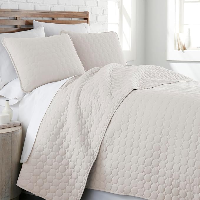 Southshore Fine Living, Inc. Twin XL Quilt Bedding Set, College Dorm Bedding Essentials, Stain Resistant, Microfiber Quilt, Twin XL Bedspread with Pillow Sham, Lightweight Bedspread, Bone Color