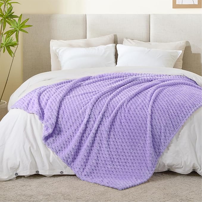 BEDELITE Lavender Throw Blanket for Couch, Soft Cozy Gifts for Women, 50*60 | 3D Jacquard Decorative Fleece Blanket, Super Soft Plush Throw, Cute Birthday Gift for Women & Men, Suitable for All Seasons