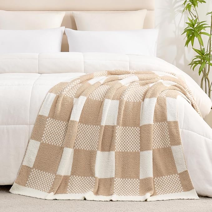 Snuggle Sac Checkered Blanket, Beige Throw Blanket for Couch Plaid Microfiber Fluffy Warm Cozy Fuzzy Soft Throw Blanket Reversible Checkered Blankets for Sofa, Chair, Bed, 50x60 inches