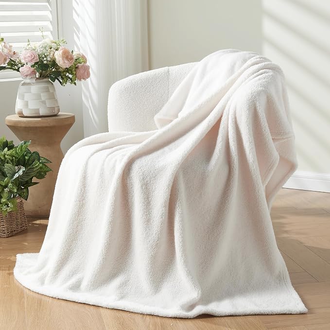 NEWCOSPLAY Knitted Throw Blanket for Couch Sofa Bed, Ivory, 90"x110" | Super Soft Plush, Fuzzy Fluffy Microfiber, Lightweight Cozy Blanket for Room Decor, All Season Use