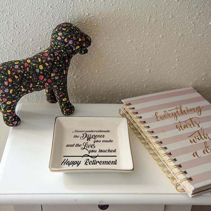 HOME SMILE Retirement Gifts for Women-Ceramic Ring Dish Jewelry Tray-Happy Retirement Appreciation Gift for Mom,Coworkers, Boss,Friends,Nurse,Teacher-Never Underestimate the Difference You Made