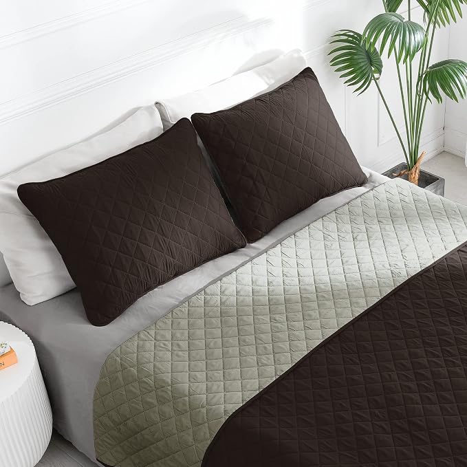 Easy-Going Reversible Quilt Set Twin, Bedspread with 1 Shams | Chocolate/Beige, Lightweight Bed Comforter, 1 Quilt + 1 Pillow Shams, All-Season Coverlets for Bedroom
