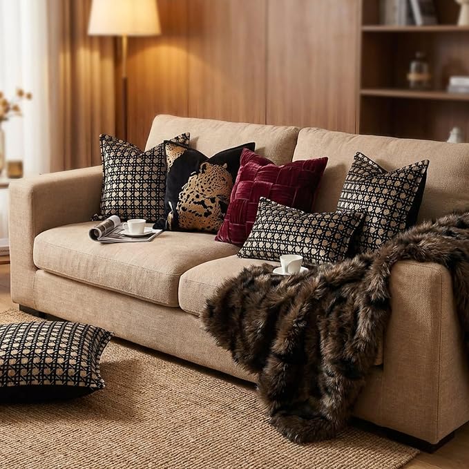 Throw Pillow Cushion Cover 20x20 inches, Luxury Velvet Decorative Pillows Cover, Geometric Rhombus Pattern Pillow Covers for Sofa Living Room