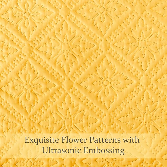Exclusivo Mezcla Full Queen Quilt Set, Bright Yellow | Lightweight Soft Bedspreads Coverlets, All Season Bedding with 2 Pillow Shams, Modern Style for Bedroom Guest Room