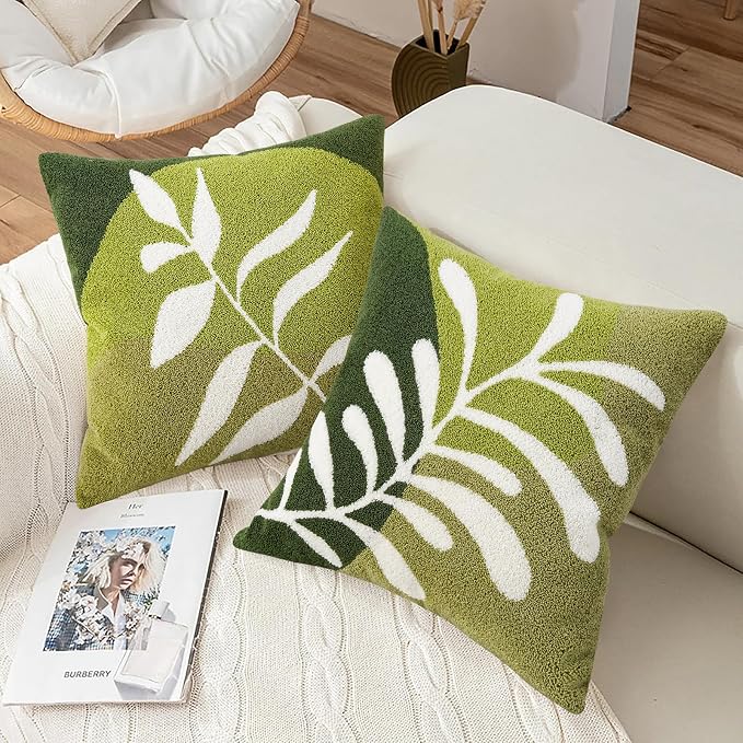 Merrycolor Boho Decorative Throw Pillow Covers 18x18 Tufted Green Decorative Pillows Covers Leaf Mid Century Modern Throw Pillows for Bed Couch Sofa Living Room 1PC （Green and White ）