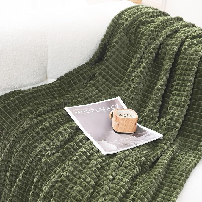 Puncuntex Fleece Throw Blanket Olive Green 50"×60" with Square Grid Design | Super Soft Plush Cozy Flannel Throw Blanket Luxury for Couch Sofa Chair