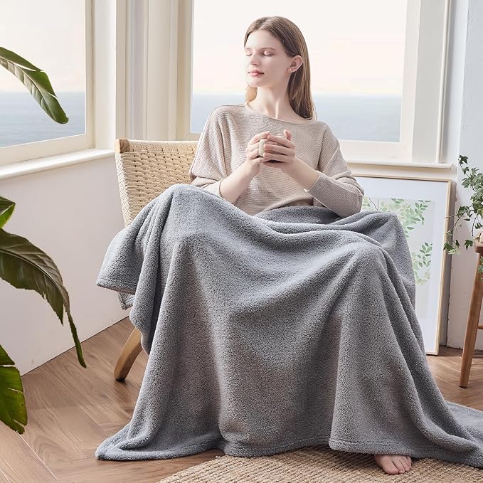 NEWCOSPLAY Knitted Throw Blanket for Couch Sofa Bed, Light Grey, 90"x90" | Super Soft Plush, Fuzzy Fluffy Microfiber, Lightweight Cozy Blanket for Room Decor, All Season Use