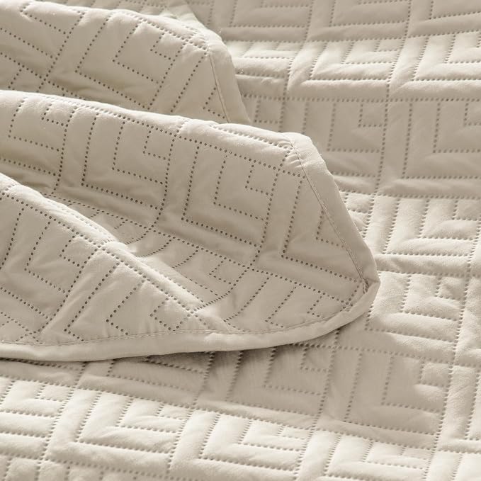 EXQ Home Quilt Set Queen Size Summer Squares Pattern Beige Bedspread | Bedding Set For All Season Use, Soft & Breathable Coverlet,3-Piece Set Includes 2 Shams, Machine Washable