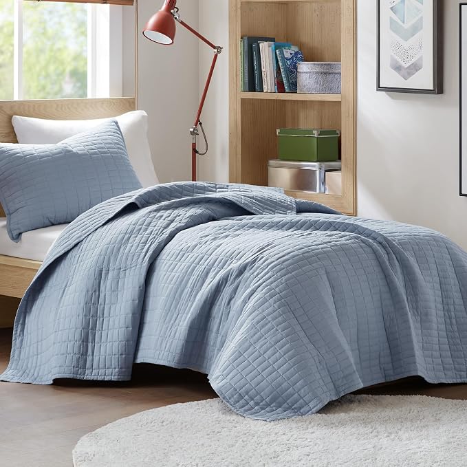 Comfort Spaces Kienna Twin Quilt Bedding Set 2 Piece, 66"x 90" Blue | Soft Cozy Lightweight Summer Twin XL Coverlet for College Dorm, Quilted Extra Layer, Modern Casual Bedroom Decor, OEKO-TEX