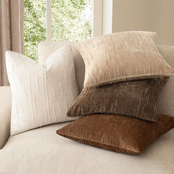 Foindtower Pack of 2 Slubby Textured Chenille Throw Decorative Pillow Covers Square Accent Solid Cushion Cover Cozy Farmhouse Pillow Case for Couch Sofa Bedroom Living Room 18x18 Inch,Cream White