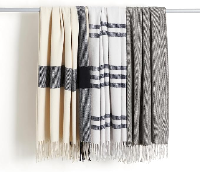 Amazon Basics Room Decor Throw Blanket, Lightweight and Cozy Polyester, 50"x 60", Ivory With Blue Cross-check Pattern, Thin
