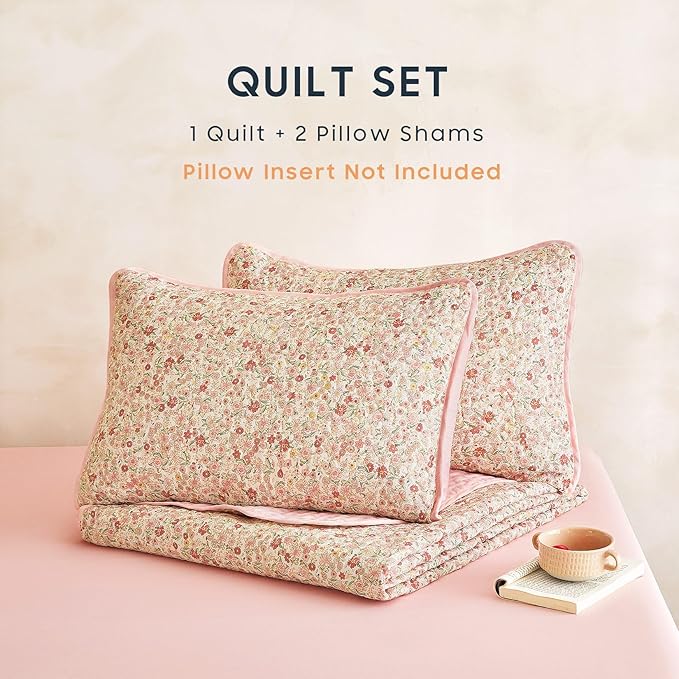 Wake In Cloud - Floral Quilt Set, Cute Vintage Flower Cottagecore Shabby Chic for Women Teen Girls, Reversible Lightweight Bedspread Coverlet, 3 Pieces, Cream Pink, Twin/Twin XL Size