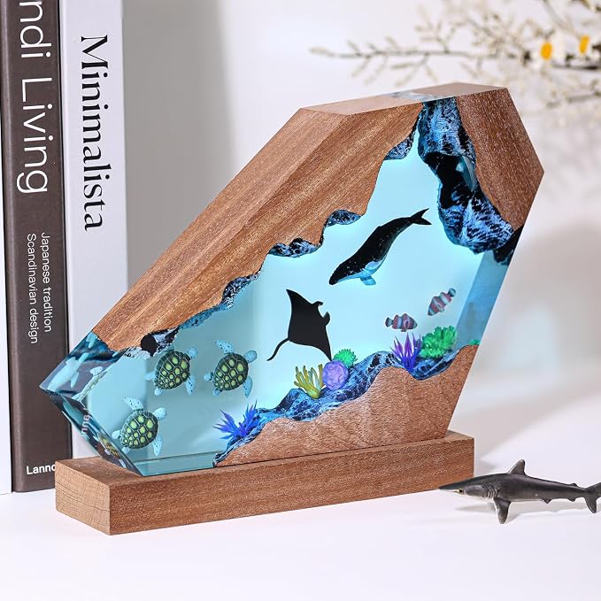 Handmade Humpback Whale Resin Ocean Lamp