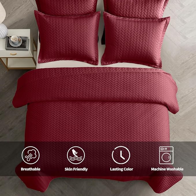 Maple&Stone Burgundy Quilt Set Queen Size, Lightweight Bedspread | Breathable Coverlet with Chevron Pattern, All-Season Dorm Bed Cover Set Bedding Decor 3 Piece