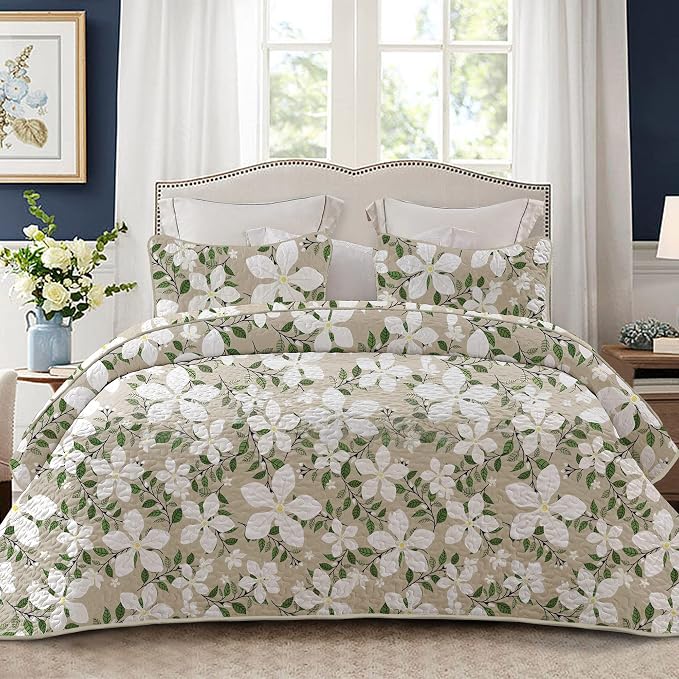 Whale Flotilla Patchwork Quilts Queen Size, Extra Soft Floral Bedspreads | Reversible Lightweight Full Queen Quilt Bedding Set for Bed, White Bone Printed Coverlets with 2 Pillow Shams for All Seasons
