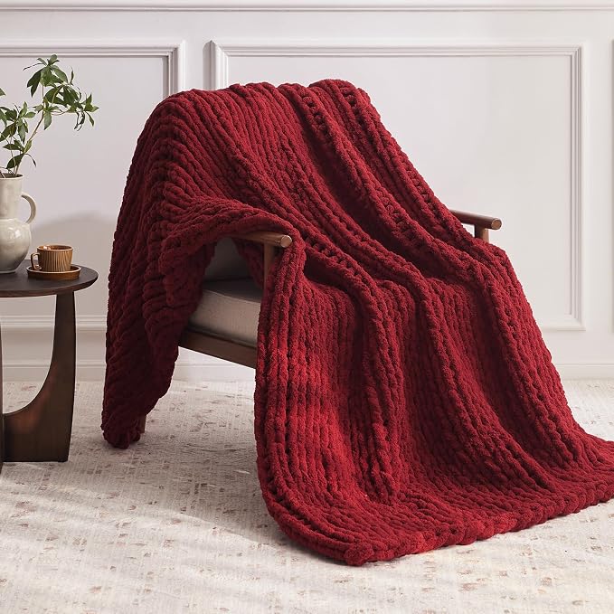 Negwoo Chunky Knit Throw Blanket, Knitted Throw Chenille Yarn, 60"*80" | Soft Thick Cable Knitted Blankets, Handmade Big Thick Blanket, Machine Washable Cute Comfy Blanket for Home Decor, Red