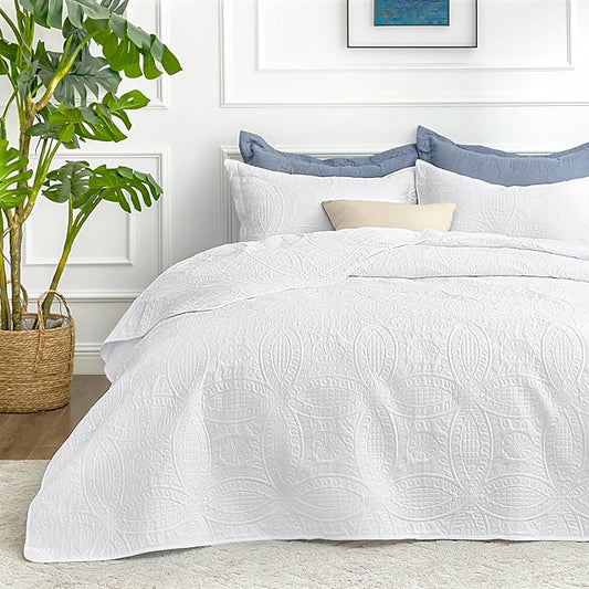 Love's cabin Twin Quilt Set White Bedspreads - Soft Bed Summer Lightweight Bedspread Comforter - Modern Style Coin Pattern Coverlet for All Season - 2 Pieces (1 Quilt, 1 Pillow Sham)