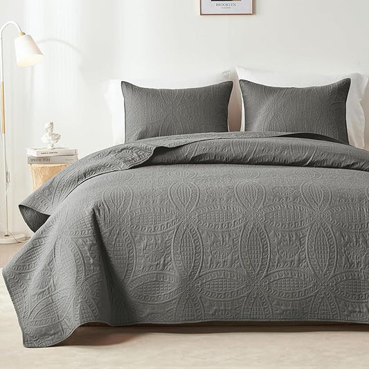akkialla Dark Grey King/Cal King Quilt Set, Ultrasonic Lightweight Bedspread Coverlet for Modern Minimalist Bedroom, Soft Microfiber Coin Pattern Bedding, 3-Piece (1 Quilt, 2 Pillow Shams) | Breathable fabric