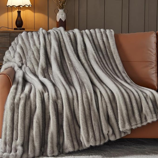 NEWCOSPLAY Faux Fur Thick Throw Blanket for Couch, Stripe Grey, 50"x60" | Luxury Fluffy Thick Warm Blanket for Couch Sofa Bed 1000GSM, Soft Plush Cozy Decorative Throw, Gift for Women Men