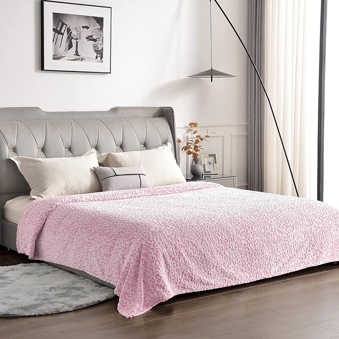 PLEASANT BOULEVARD | Leopard Throw Blanket Fleece, Premium Lightweight Cozy Warm Plush Microfiber Pink Blanket for Couch Sofa and Bed (Pink, King (108 x 90 inches))