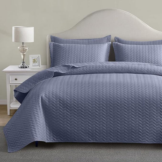 Maple&Stone Mineral Blue Quilt California King Size Bedspread | Breathable Coverlet with Chevron Pattern, All-Season Dorm Bed Cover Set Bedding Decor 3 Piece