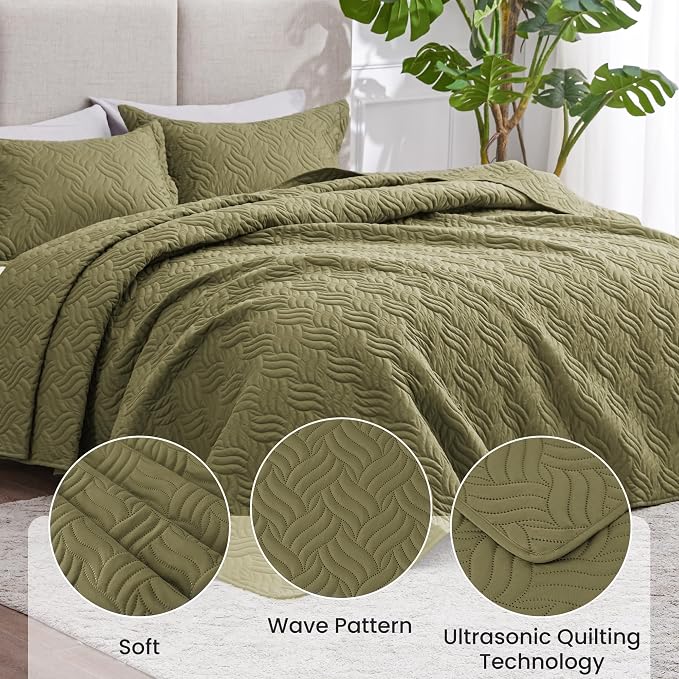 Love's cabin King Size Quilt Bedding Set Olive Green Bedspreads - Bed Summer Lightweight Bedspread Comforter - Wave Pattern Bedding Coverlet for All Season - 3 Pieces (1 Quilt, 2 Pillow Shams)