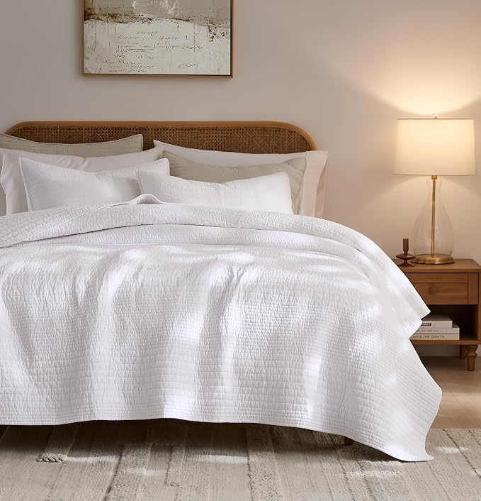 palassio Striped White 100% Cotton Quilt Twin Size Bedding Sets, Lightweight Crinkly Channel Pick Stitch Textured Bedspread Soft Shabby Chic Farmhouse Country Coverlet for All Season, 1 Sham