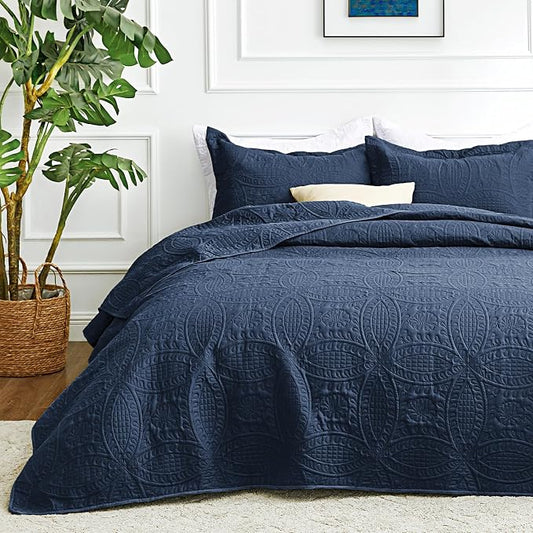 Love's cabin Quilts for Queen Bed Navy Blue Bedspreads - Soft Bed Summer Lightweight Bedspread Comforter - Modern Style Coin Pattern Coverlet for All Season - 3 Pieces (1 Quilt, 2 Pillow Shams)