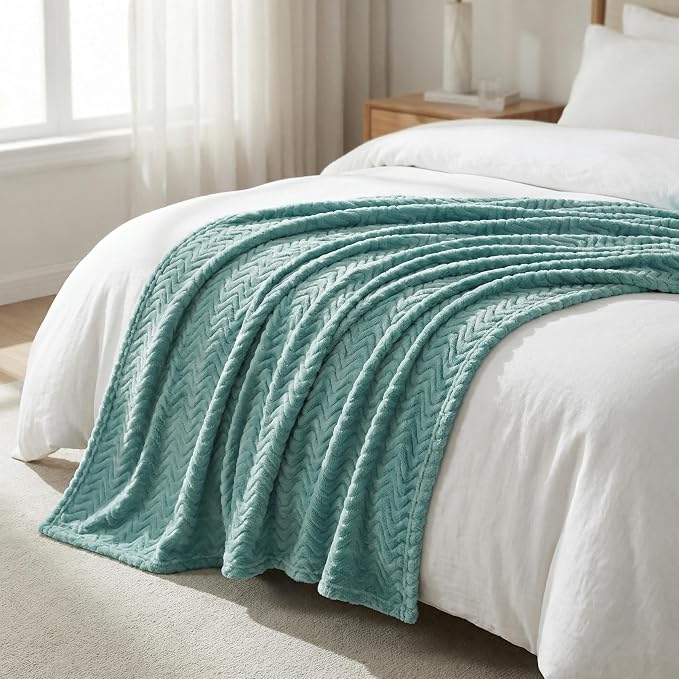 Exclusivo Mezcla Soft Fleece Blanket Queen Size for Bed, Sofa, Celadon | 90"x90" Breathable Lightweight Flannel Blanket for Summer, Plush Cozy Jacquard Wave for Home Decor