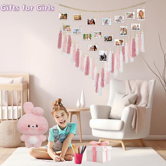 Macrame Hanging Photo Display Wall Decor, Macrame Photo Wall Hanging Boho Room Bedroom Wooden Beads Garland Picture Holder Photo Display Cilp with 30 Clip