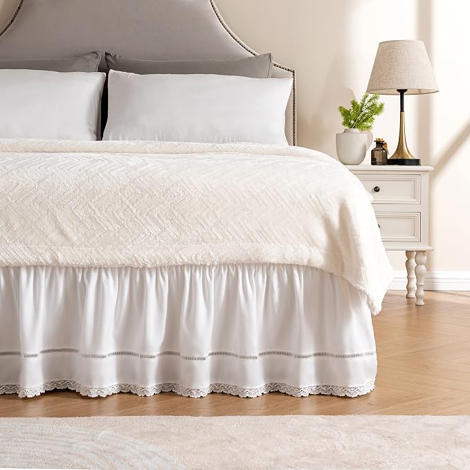MIYE Wrap Around Ruffled Lace Bed Skirt, Elastic Dust Ruffle with Adjustable Belts, Easy to Put On, Bed Frame Cover, Machine Washable (Floral Lace/White, King/Queen-18 Drop)