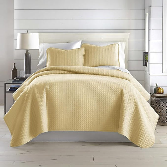 Southshore Fine Living, Inc. Full/Queen Quilt Bedding Set, Cozy Coverlet Queen Size Bedspread, Wrinkle-Free, Pet Hair Resistant Bedding, Full Size Quilt Coverlet w/2 Pillow Shams, Gold