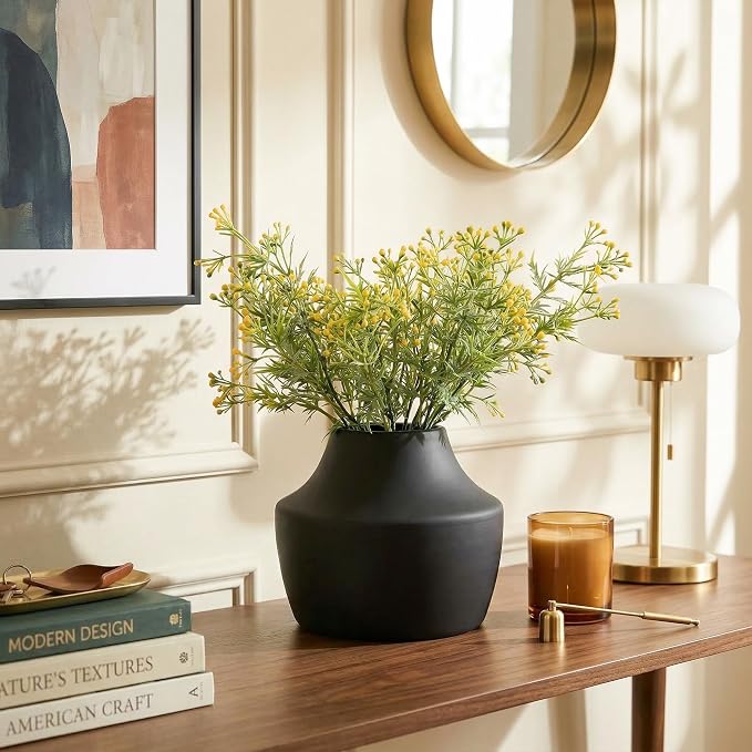 Ceramic Flower Vase, 5.3 Inch Rustic Vase for Flowers, Small Terracotta Pottery Vase for Home Decor, Farmhouse Decorative Vase for Living Room Kitchen Table Shelf Bedroom Decor