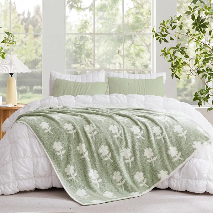 Snuggle Sac Twin Size Bedding Blanket, Sage Green Flower Throw Blanket for Couch, Microfiber Fluffy Warm Cozy Fuzzy Soft Reversible Blankets, Sage Green, 60x80 inches