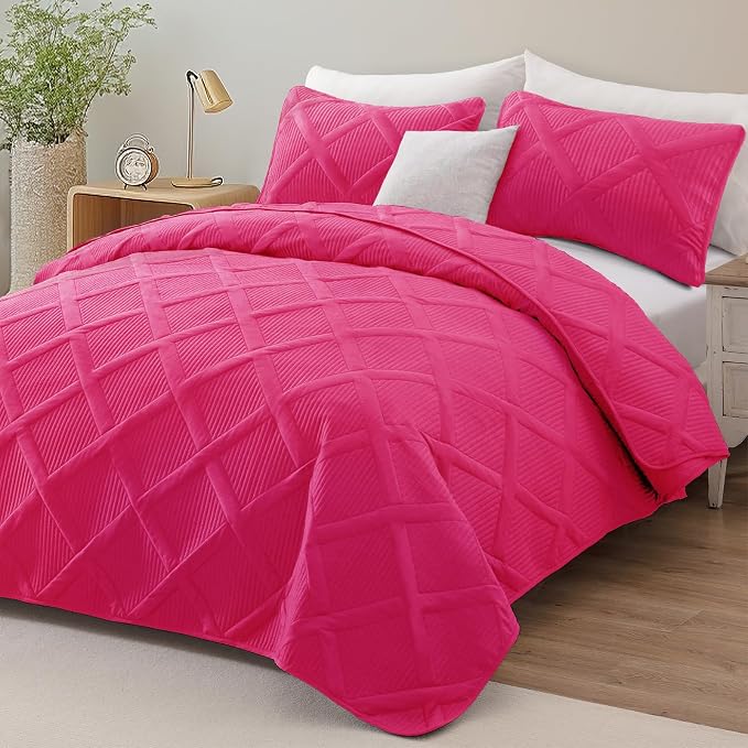 Exclusivo Mezcla Quilt King Size, Hot Pink | Soft Bedspreads with 2 Pillow Shams, Modern Striped Pattern, Lightweight Bedding Set Coverlets for All Seasons, 104x96 Inch