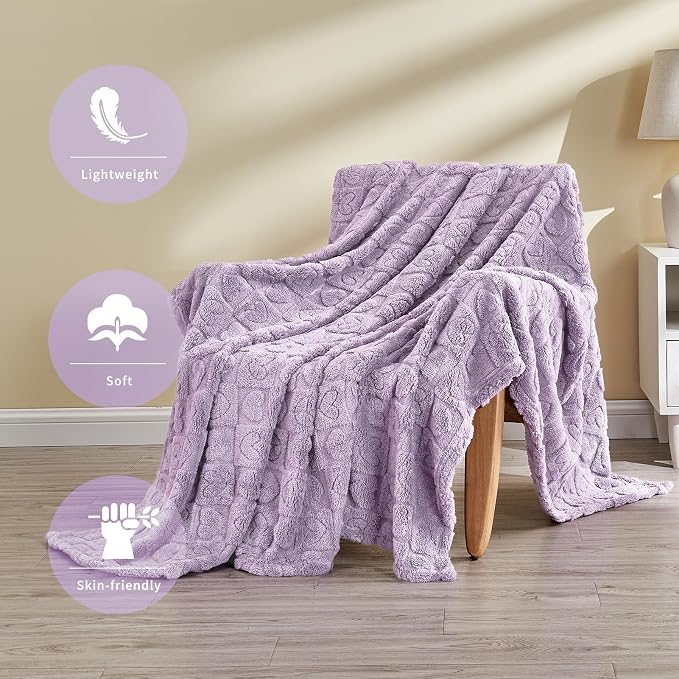 FY FIBER HOUSE Throw Blankets with Heart Checkered Blankets for Lover Mom Gifts Washable Lightweight Fuzzy Blanket for Couch Sofa Bed All Season Light Purple 50"x60"