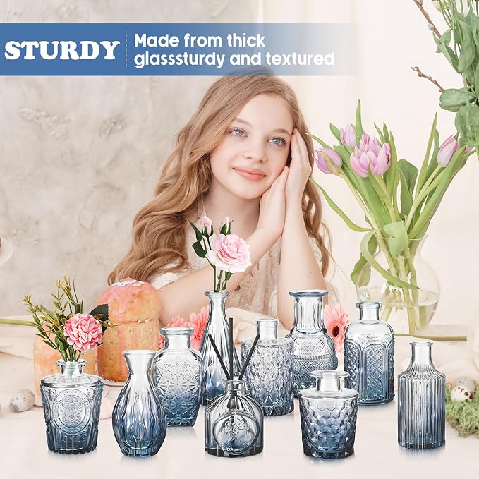 Inbagi 20 Pcs Glass Bud Vase Set - Small Flower Vases Bulk, Vintage Embossed Decorative Bottles for Wedding Valentine Home Table Centerpieces Decor, Gradient Blue