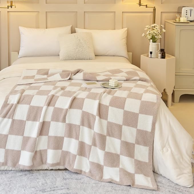 Ultra Soft Cozy Checkered Knitted Throw Blanket Fluffy Microfiber Checkerboard Bed Blanket Lightweight Both Sides Blanket for Couch Sofa Bed (Cream, Throw 50“x60”)