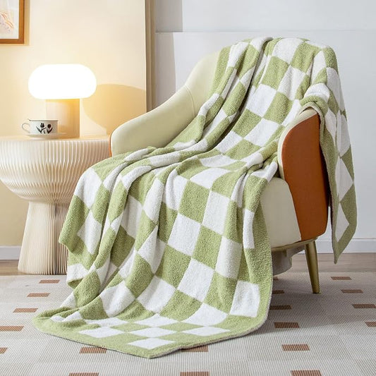 SeaRoomy Fuzzy Checkered Throw Blanket for Couch,Green 60"X79" | Warm,Cozy,Fluffy,Lightweight,Gift for Women Couch Sofa Bed Room Decor