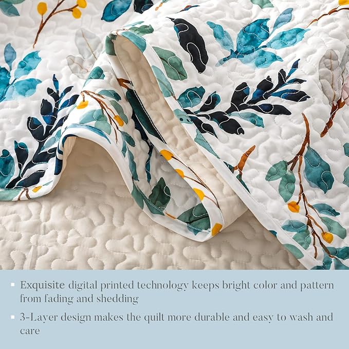 Whale Flotilla California King Size Quilt Set, Soft Floral Leaf Bedspreads | Reversible Lightweight Oversized Quilt Bedding Set for Bed, White Green Printed Coverlets with 2 Pillow Shams for All Seasons