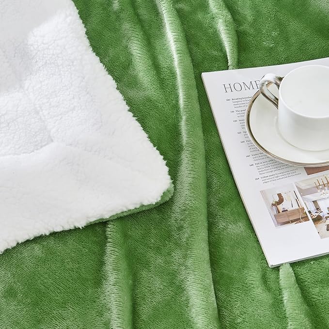 SOCHOW Sherpa Fleece Throw Blanket, Sage Green, 50x60 inches | Double-Sided Super Soft Luxurious Plush Blanket Throw Size