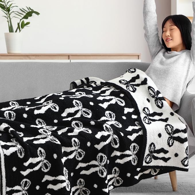 Buryeah Black Bow Blanket Soft Microfiber Double Sided Bow Throw Blanket 50"x 60" Coquette Aesthetic Dormitory Room Decor Plush Sofa Chair Bedding Stuff for Women, Christmas Fall Thanksgiving Gifts