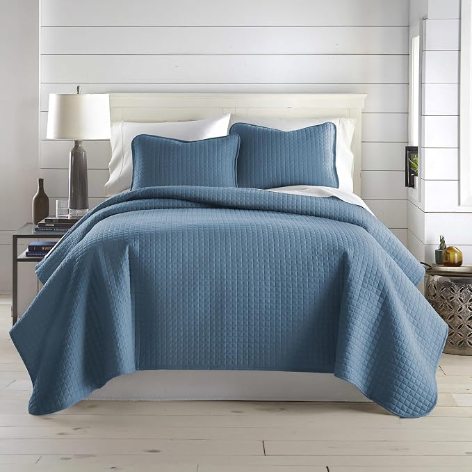 Southshore Fine Living, Inc. Twin Size Quilts, Microfiber Quilt, Lightweight Bedspread & Coverlet Sets, Pet Hair Resistant Bedding, XLTwin Quilt Coverlet with Pillow Sham, Coronet Blue Bedding