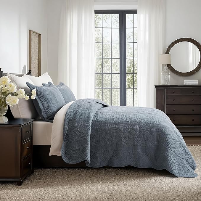EverGrace 100% Cotton Scallop Quilt Set, Queen Size, Stormy Blue | Scalloped Border, Timeless Chic Aesthetic, All-Season Comfort, Perfect French Country Bedroom Decor, 3 Piece Set with 2 Shams