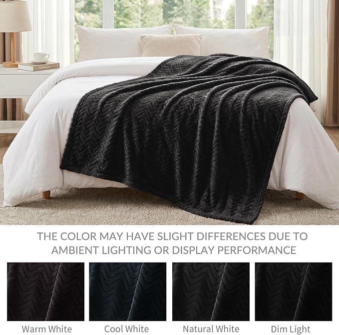 Exclusivo Mezcla Large Fleece Throw Blanket for Couch, Sofa, Black | 50"x70" Soft Breathable Lightweight Flannel Throws for Summer, Plush Cozy Jacquard Wave Blanket for Home Decor